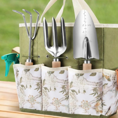 outils de jardinage e